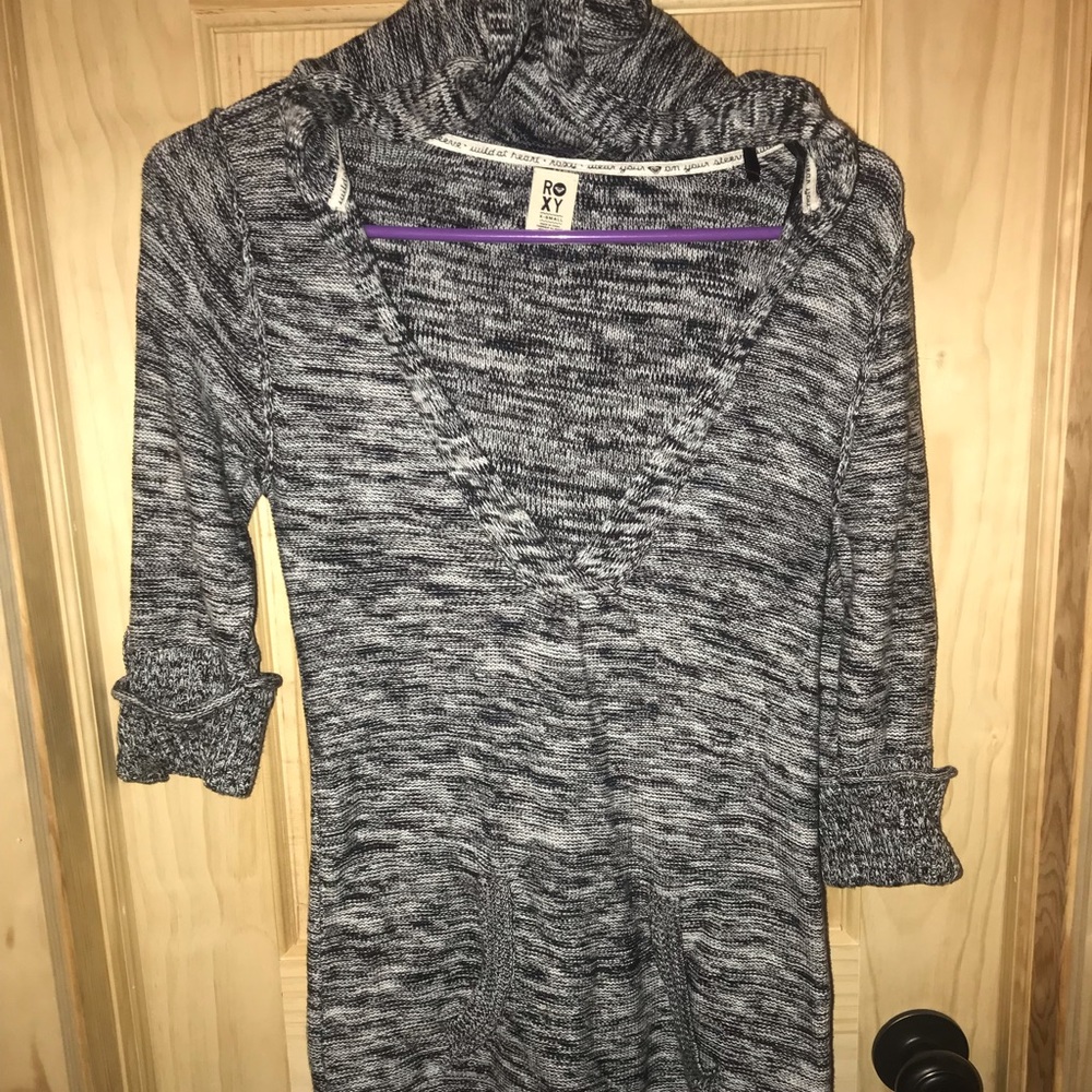 Roxy sweater